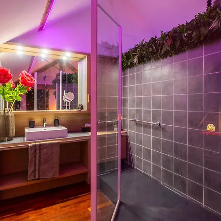 Romantique 45m2-amiens Centre-spa & Parking *